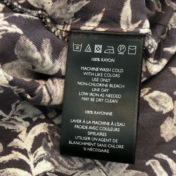 Kimchi Blue Sleeveless Gray Floral Romper - Picture 5 of 5